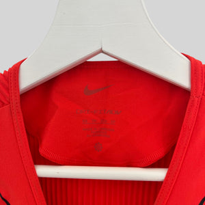 Top Nike Aeroswift - femme